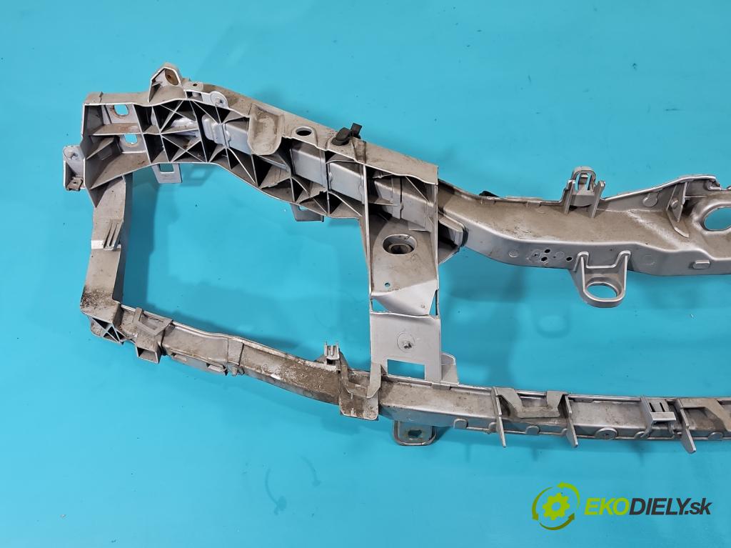 Ford Focus Mk2 2004-2011 1.6 16V 116 hp manual 85 kW 1596 cm3 4- stěna přední  (Výztuhy přední)