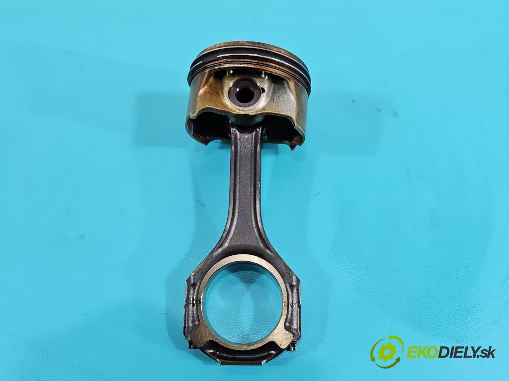 Mercedes CLS II C218 2010-2018 4.7 V8 (278922) 408KM automatic 300 kW 4663 cm3 4- piest  (Piest)