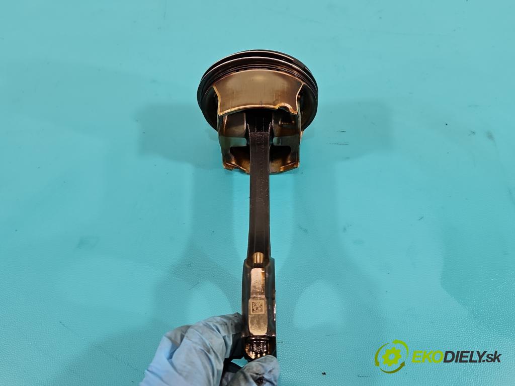 Mercedes CLS II C218 2010-2018 4.7 V8 (278922) 408KM automatic 300 kW 4663 cm3 4- piest (Piest)