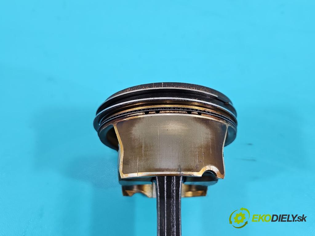 Mercedes CLS II C218 2010-2018 4.7 V8 (278922) 408KM automatic 300 kW 4663 cm3 4- piest (Piest)