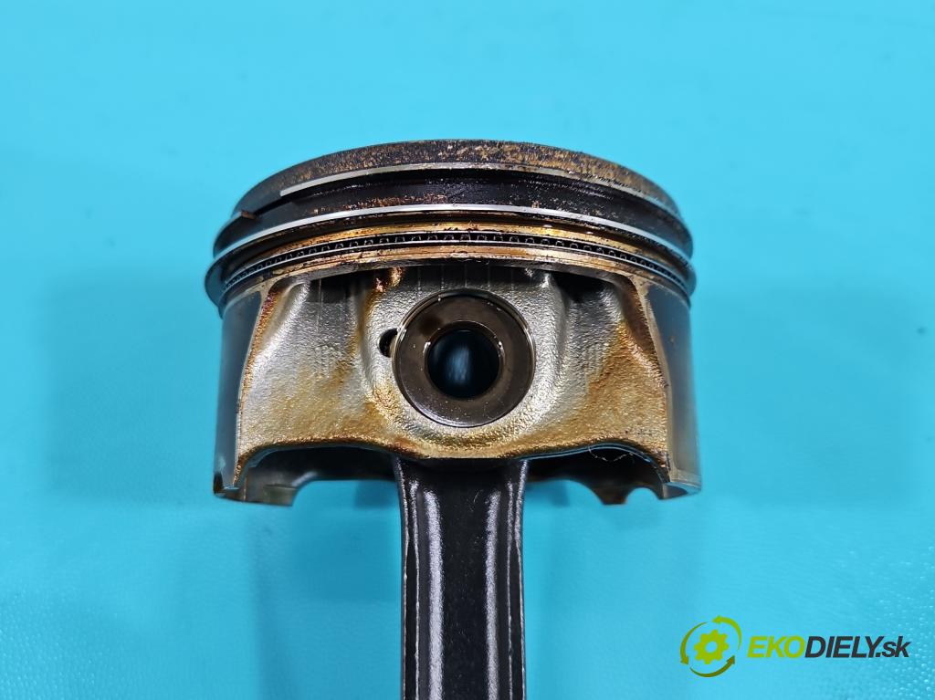 Mercedes CLS II C218 2010-2018 4.7 V8 (278922) 408KM automatic 300 kW 4663 cm3 4- piest (Piest)