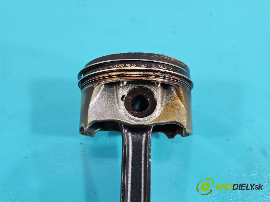 Mercedes CLS II C218 2010-2018 4.7 V8 (278922) 408KM automatic 300 kW 4663 cm3 4- piest  (Piest)