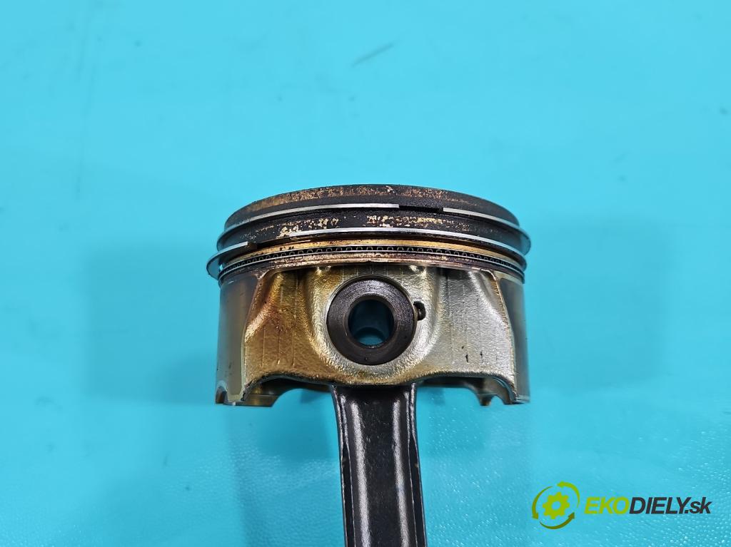 Mercedes CLS II C218 2010-2018 4.7 V8 (278922) 408KM automatic 300 kW 4663 cm3 4- piest  (Piest)