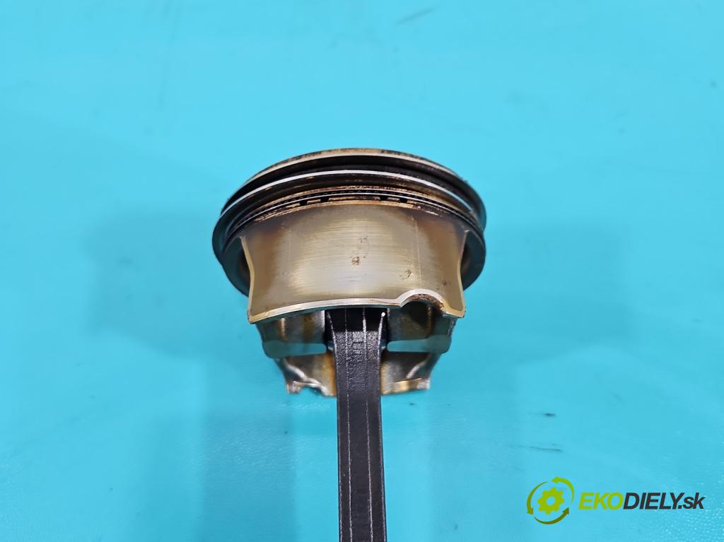 Mercedes CLS II C218 2010-2018 4.7 V8 (278922) 408KM automatic 300 kW 4663 cm3 4- piest  (Piest)