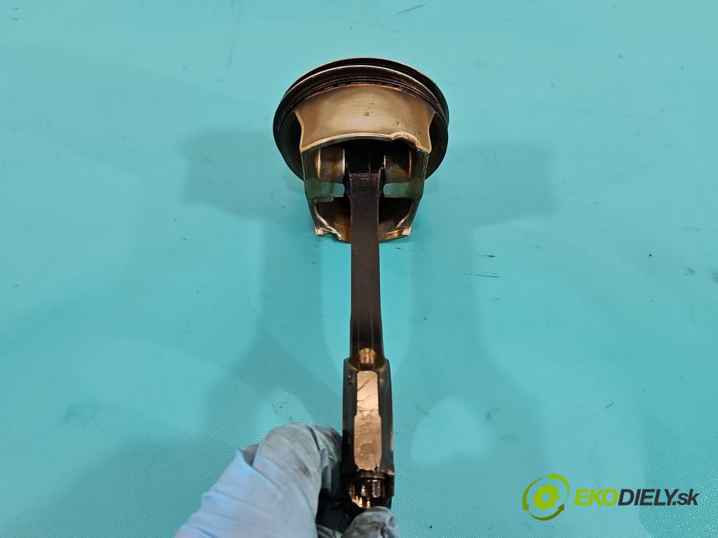 Mercedes CLS II C218 2010-2018 4.7 V8 (278922) 408KM automatic 300 kW 4663 cm3 4- piest  (Piest)