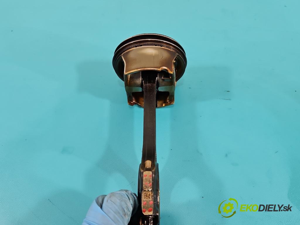 Mercedes CLS II C218 2010-2018 4.7 V8 (278922) 408KM automatic 300 kW 4663 cm3 4- piest  (Piest)