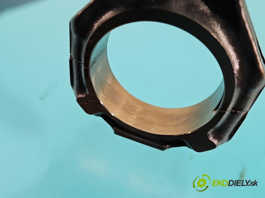 Mercedes CLS II C218 2010-2018 4.7 V8 (278922) 408KM automatic 300 kW 4663 cm3 4- piest  (Piest)