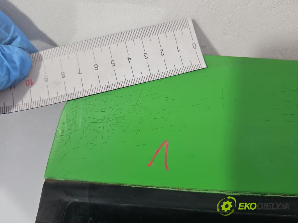 Ford Maverick 2.7 TD 101 hp manual 74 kW 2664 cm3 5- zadní kufrové dveře  (Zadní kapoty)