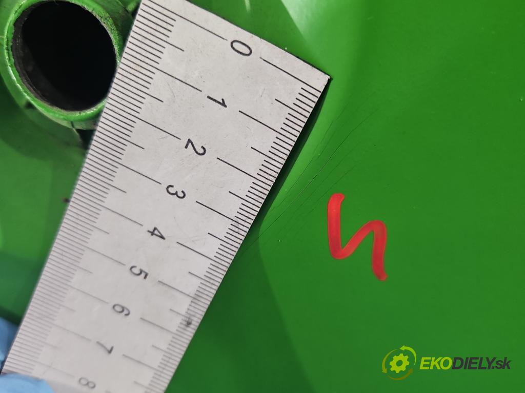 Ford Maverick 2.7 TD 101 hp manual 74 kW 2664 cm3 5- zadní kufrové dveře  (Zadní kapoty)