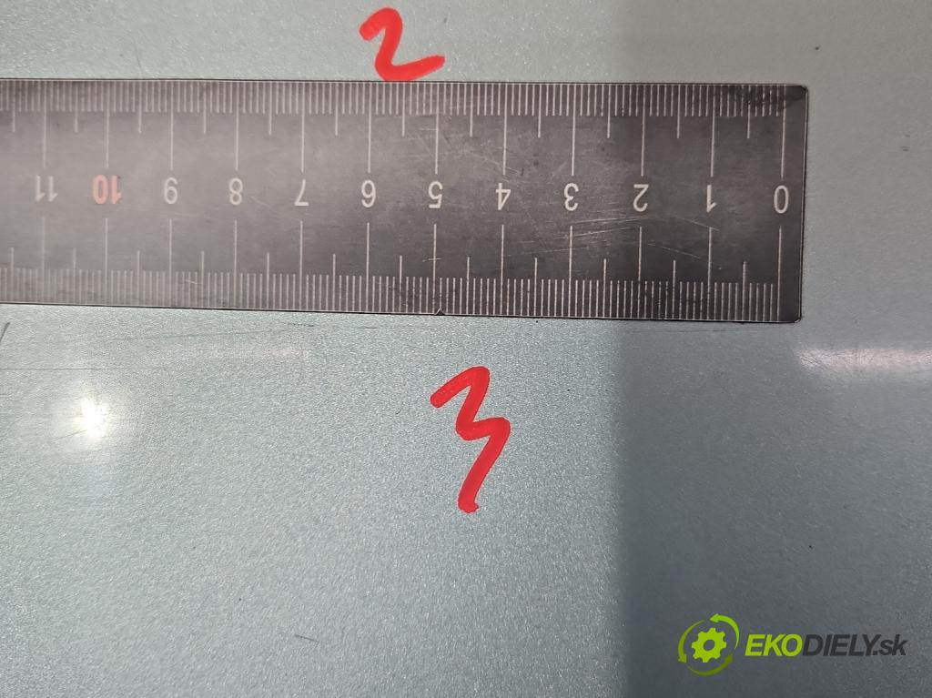 Chevrolet Lacetti 1.4 16V 94 hp manual 69,5 kW 1399 cm3 4- zadní kufrové dveře  (Zadní kapoty)