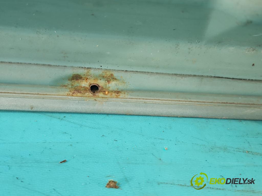 Chevrolet Lacetti 1.4 16V 94 hp manual 69,5 kW 1399 cm3 4- zadní kufrové dveře  (Zadní kapoty)