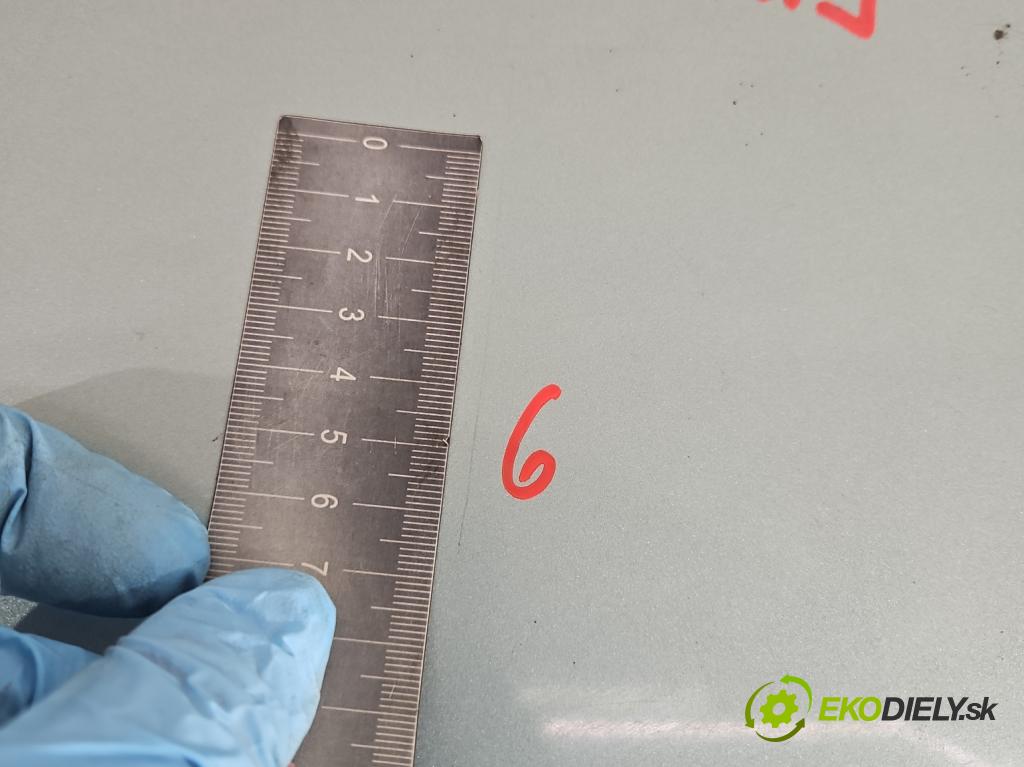 Chevrolet Lacetti 1.4 16V 94 hp manual 69,5 kW 1399 cm3 4- zadní kufrové dveře  (Zadní kapoty)