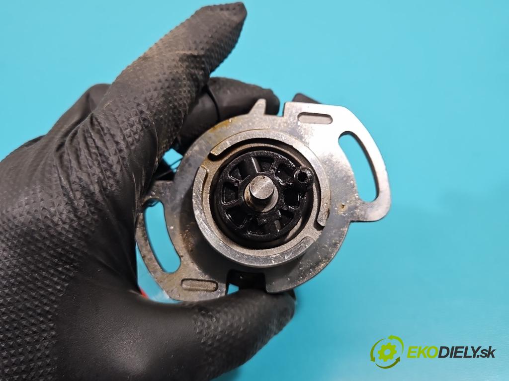 Vw Polo III 6N 1994-2001 1.6 75 HP manual 55 kW 1598 cm3 5- rozdeľovač (Rozdeľovače)