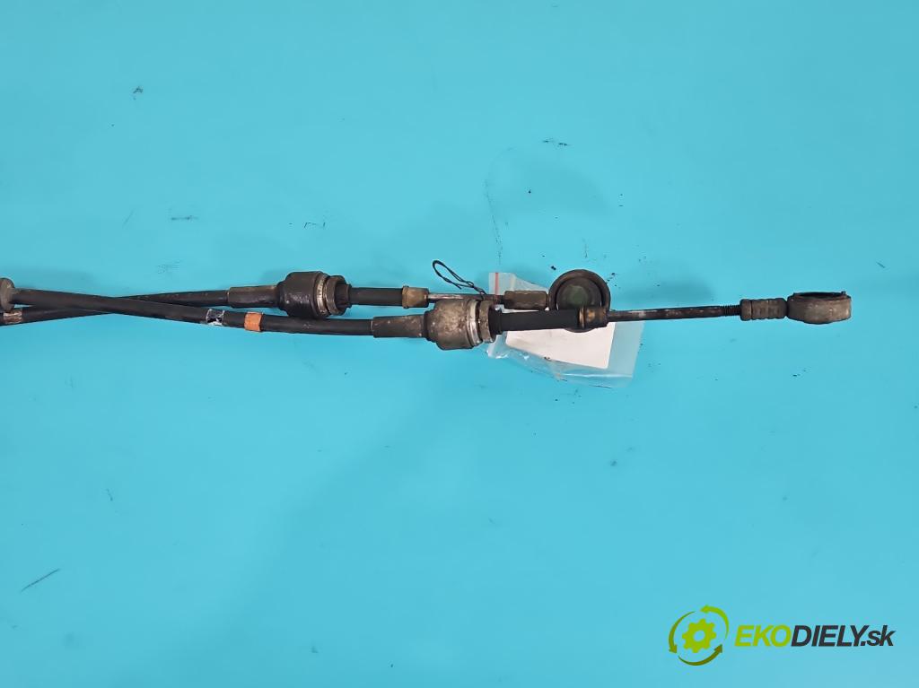 Fiat Panda II 2003-2012 1,3.0 jtd 69KM manual 51 kW 1248 cm3 5- Páka: Změny: stupeň,rýchlosť  (Rýchlostné páky / kulisy)