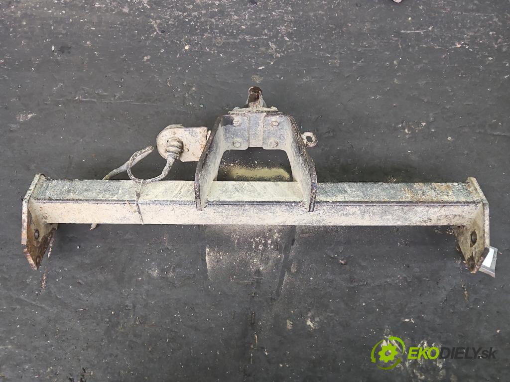 Ford Maverick 2.7 TD 101 hp manual 74 kW 2664 cm3 5- oko tažné  (Tažná zařízení)