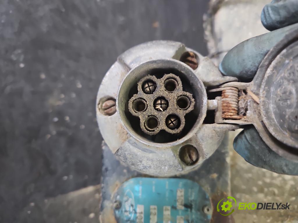 Ford Maverick 2.7 TD 101 hp manual 74 kW 2664 cm3 5- oko tažné  (Tažná zařízení)