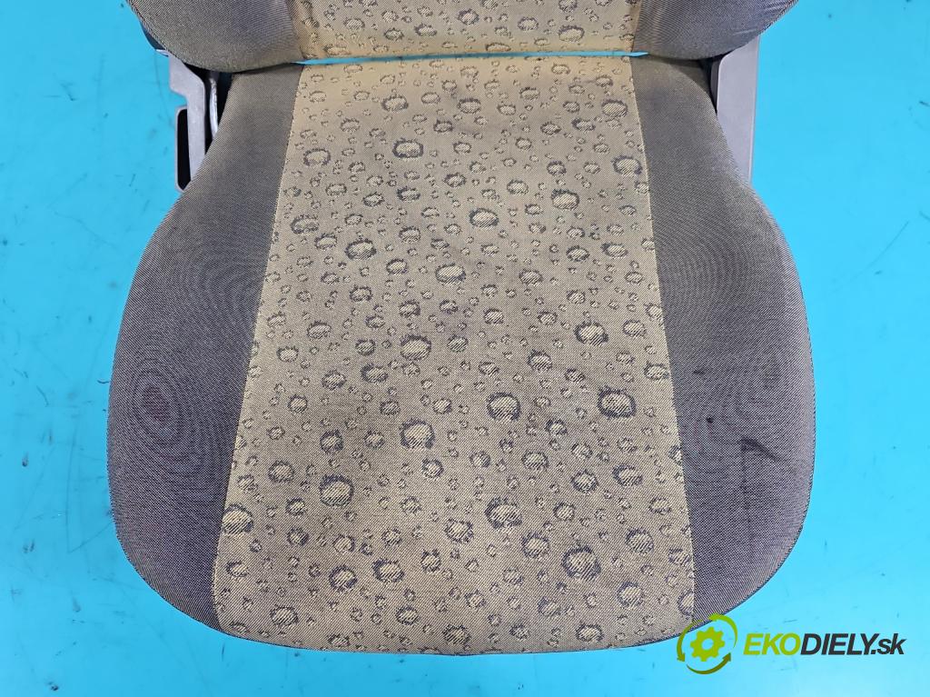 Fiat Panda II 2003-2012 1,3.0 jtd 69KM manual 51 kW 1248 cm3 5- Sedačka pravý (Sedačky, sedadlá)