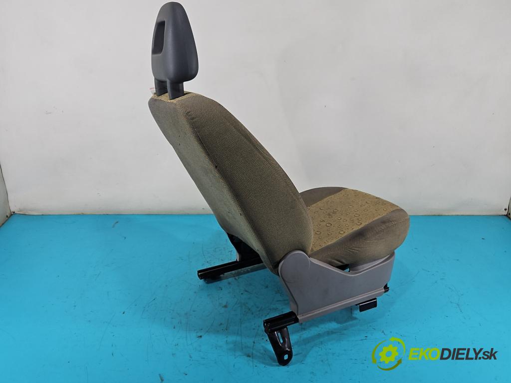 Fiat Panda II 2003-2012 1,3.0 jtd 69KM manual 51 kW 1248 cm3 5- Sedačka ľavý (Sedačky, sedadlá)