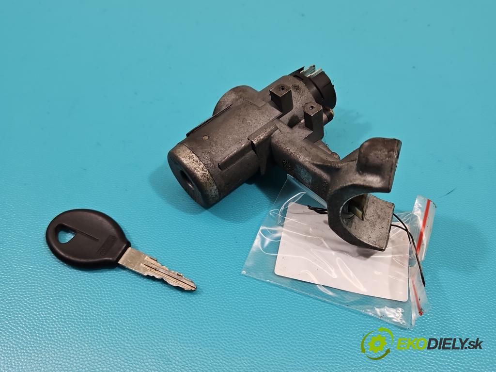 Ford Maverick 2.7 TD 101 HP manual 74 kW 2664 cm3 5- Spínačka  (Spínacie skrinky a kľúče)