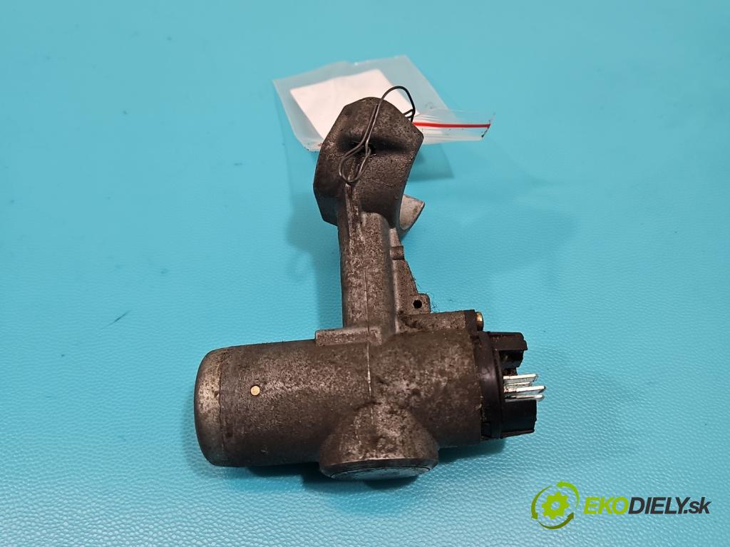 Ford Maverick 2.7 TD 101 HP manual 74 kW 2664 cm3 5- Spínačka  (Spínacie skrinky a kľúče)