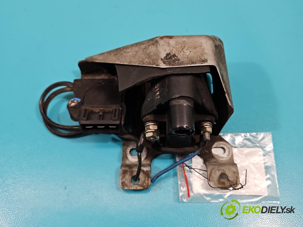 Audi A4 B5 1994-2001 1.6 101 HP manual 74 kW 1595 cm3 4- cievka zapaľovacia  (Zapaľovacie cievky, moduly)