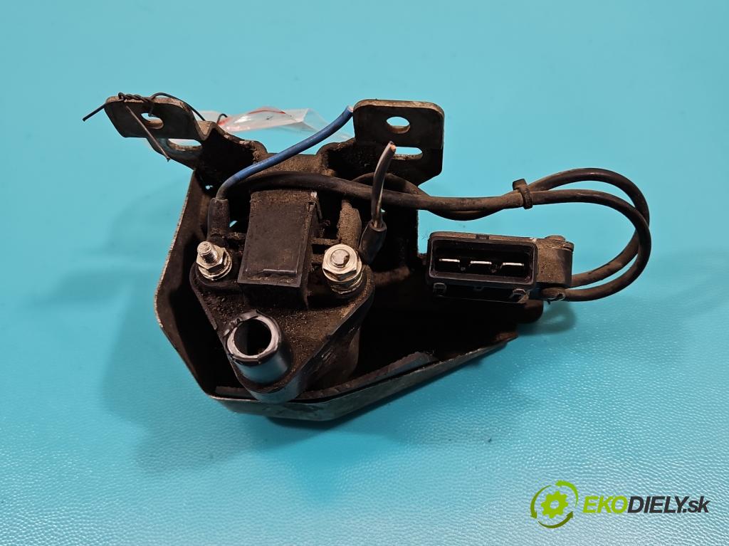 Audi A4 B5 1994-2001 1.6 101 HP manual 74 kW 1595 cm3 4- cievka zapaľovacia  (Zapaľovacie cievky, moduly)