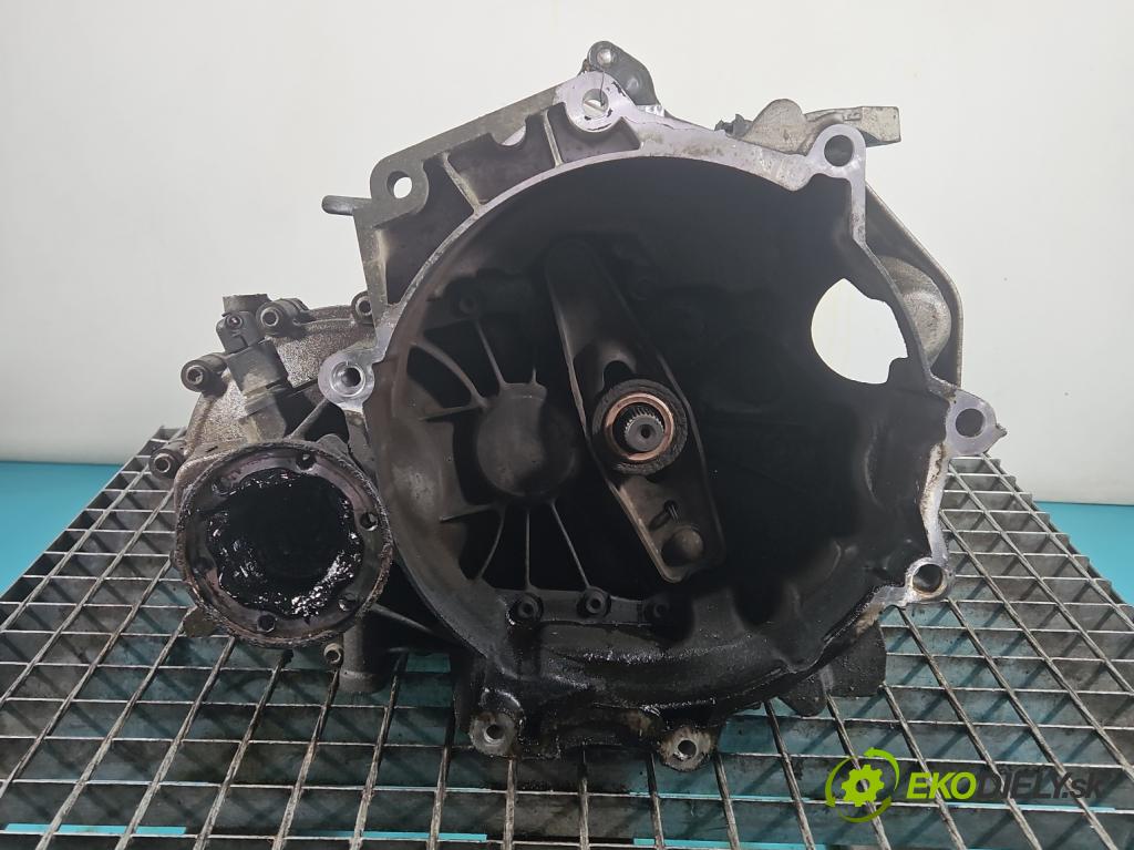 Vw Polo IV 9N 2001-2009 1.4 16V 75 HP manual 55 kW 1390 cm3 5- prevodovka stupeň,rýchlosť manual GDL