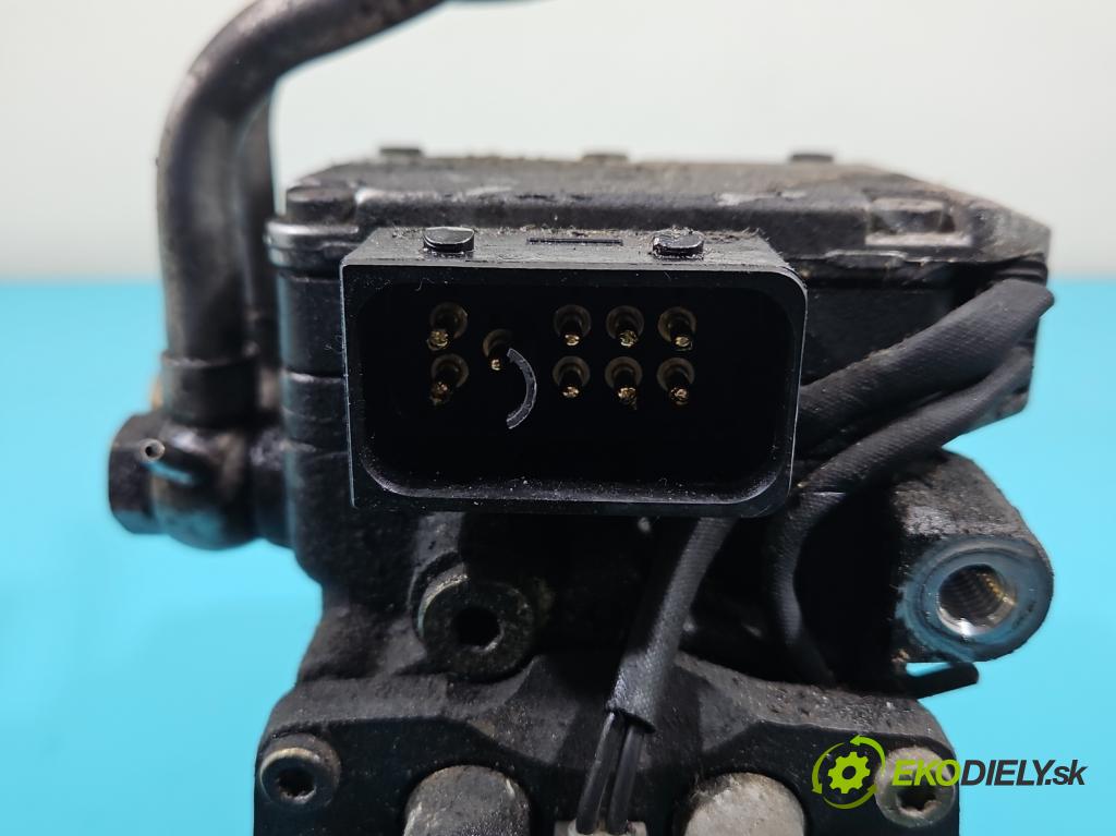 Opel Vectra B 1995-2002 2.0 dti 101 HP manual 74 kW 1995 cm3 5- čerpadlo vstrekovacia 0470504015 (Vstrekovacie čerpadlá)