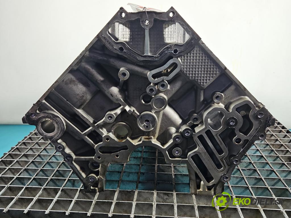 Mercedes CLS II C218 2010-2018 4.7 V8 408KM automatic 300 kW 4663 cm3 4- Blok motora  (Blok motora)