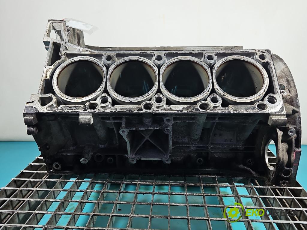 Mercedes CLS II C218 2010-2018 4.7 V8 408KM automatic 300 kW 4663 cm3 4- Blok motora  (Blok motora)