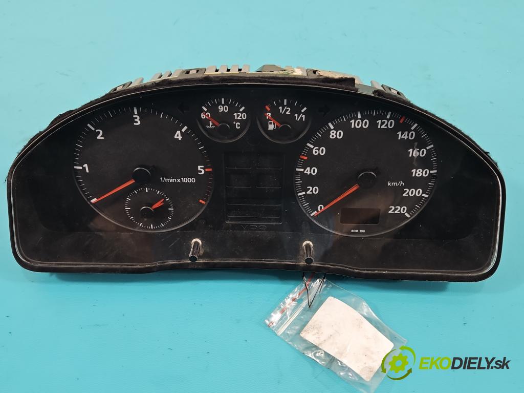 Audi A4 B5 1994-2001 1.9 tdi 90 HP manual 66 kW 1896 cm3 4- prístrojovka/ budíky  (Prístrojové dosky, displeje)