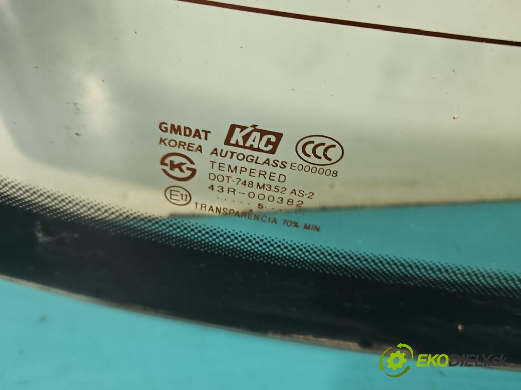 Chevrolet Lacetti 1.4 16V 94 hp manual 69,5 kW 1399 cm3 4- sklo zadní  (Okna zadní)