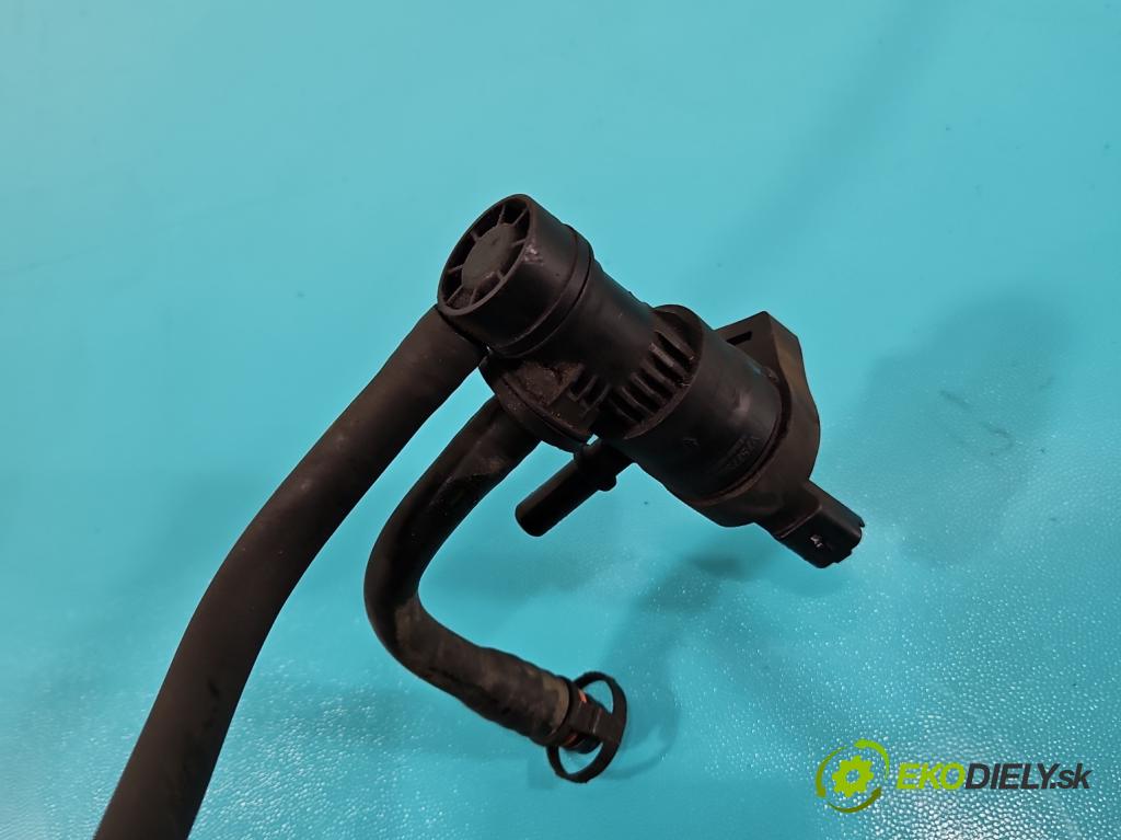 Citroen DS5 2011-2015 1.6 THP 156 HP automatic 115 kW 1598 cm3 5- ventil podtlaku V75770680-02 (Ventily)