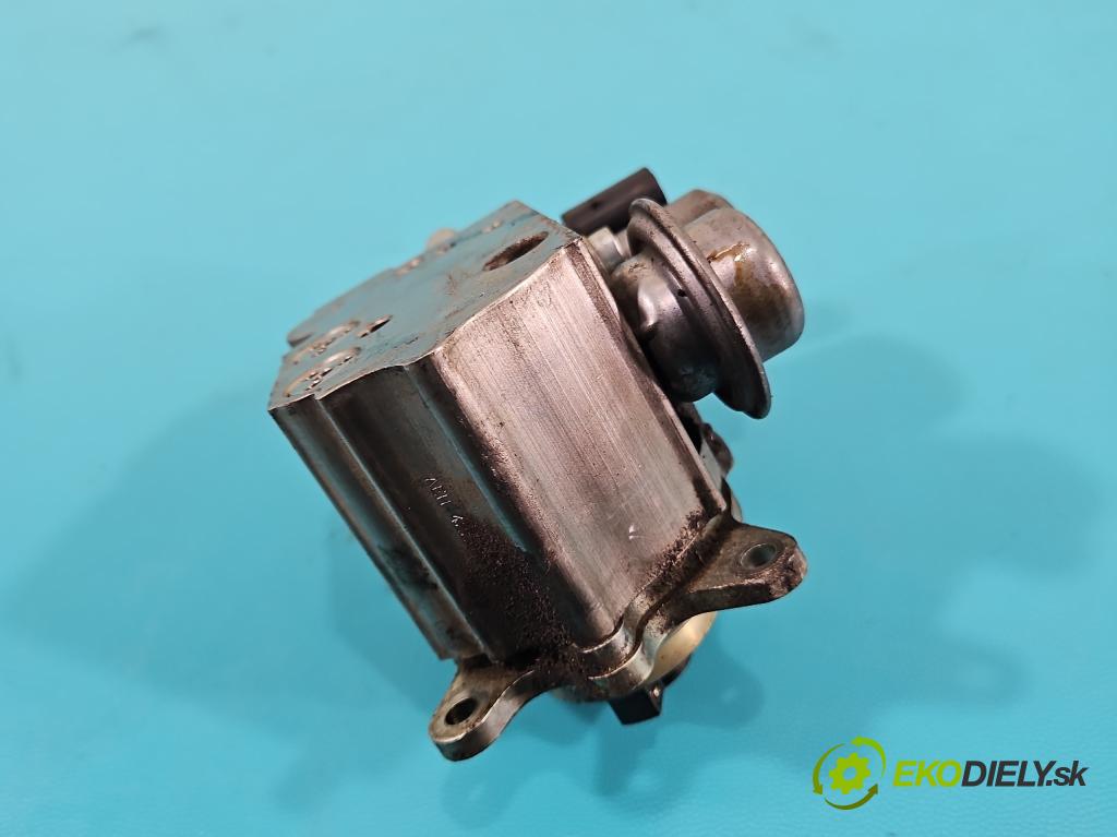 Citroen DS5 2011-2015 1.6 THP 156 hp automatic 115 kW 1598 cm3 5- čerpadlo paliva 9819938480