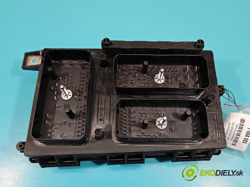 Opel Zafira B 2005-2014 1.8 16V 140 hp manual 103 kW 1796 cm3 5- skříňka pojistková 13206746 (Pojistkové skříňky)