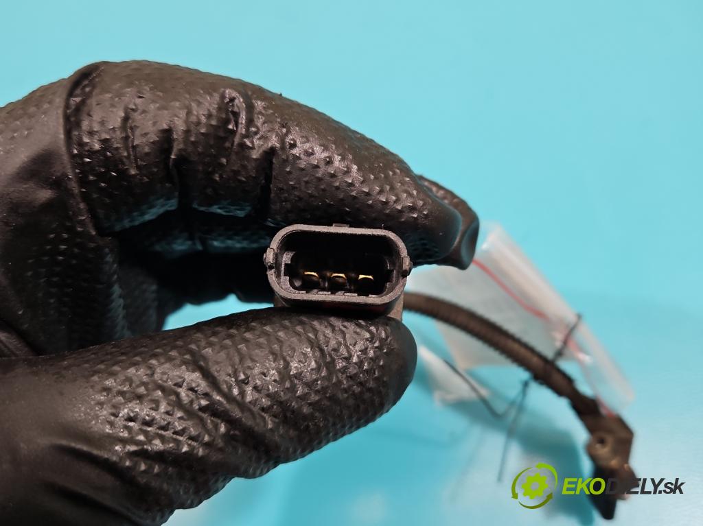 Opel Zafira B 2005-2014 1.8 16V 140 hp manual 103 kW 1796 cm3 5- snímač pozice: hřídel klikový 55555806 (Snímače polohy kliky, vačky)