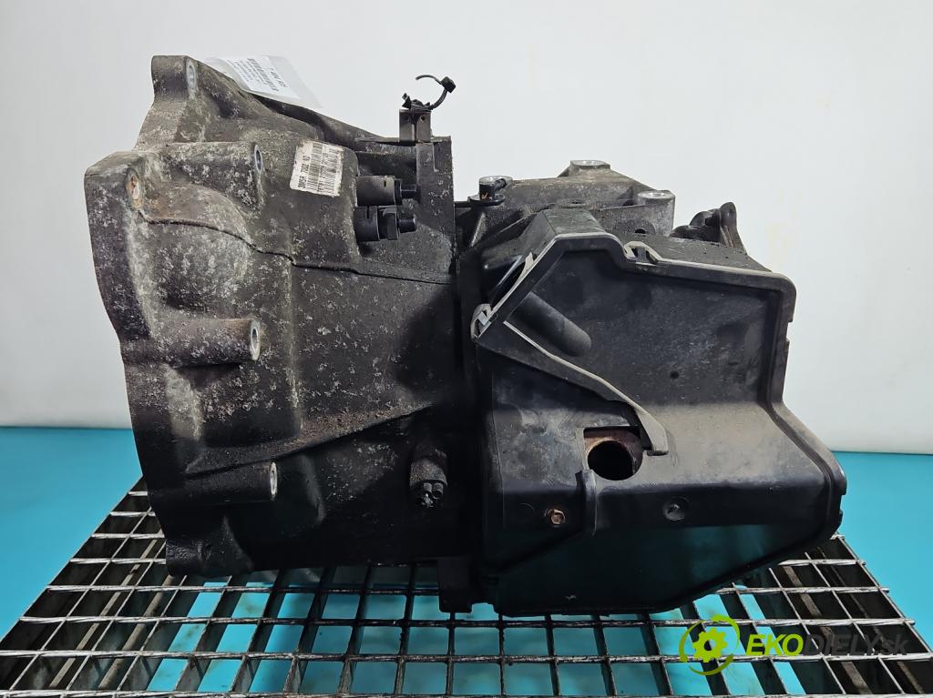 Ford Focus Mk2 2004-2011 1.6 16V 116 HP manual 85 kW 1596 cm3 4- prevodovka stupeň,rýchlosť manual 3M5R-7002-ND