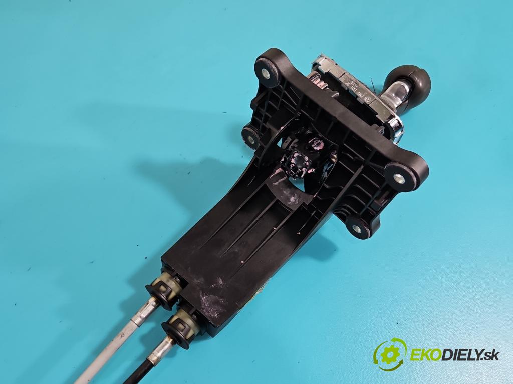 Opel Zafira B 2005-2014 1.8 16V 140 HP manual 103 kW 1796 cm3 5- Páka: Změny: stupeň,rýchlosť  (Rýchlostné páky / kulisy)