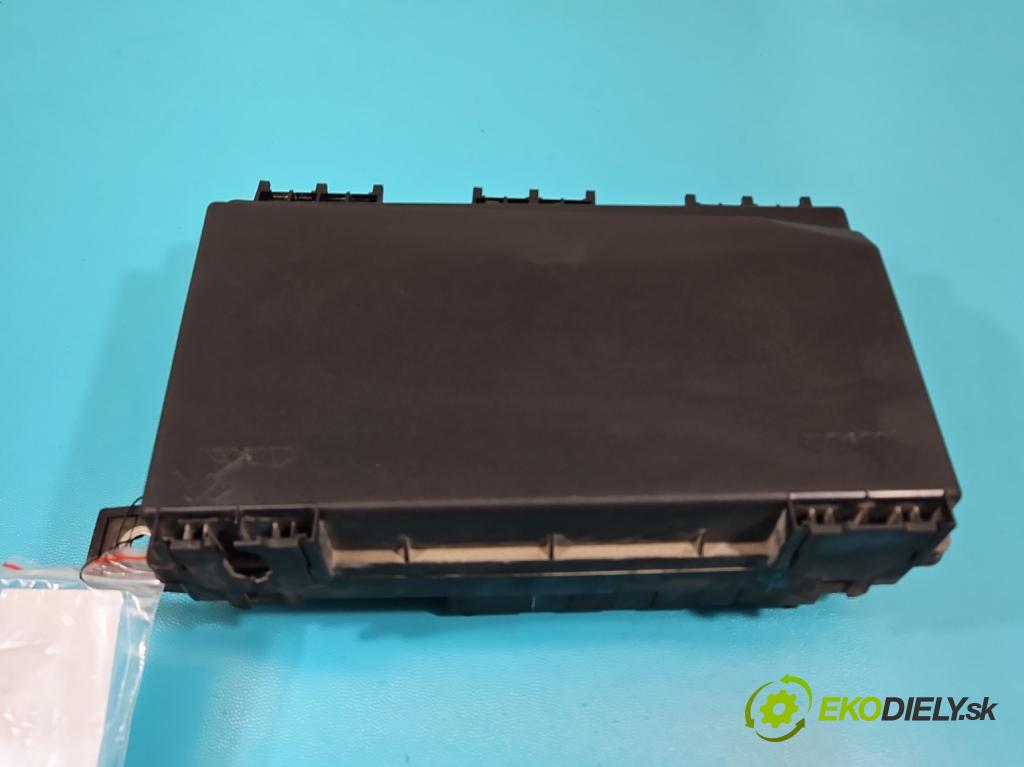 Opel Astra III 2004-2014 1.6 16V 105 hp manual 77 kW 1598 cm3 5- skříňka pojistková 13206753HA (Pojistkové skříňky)