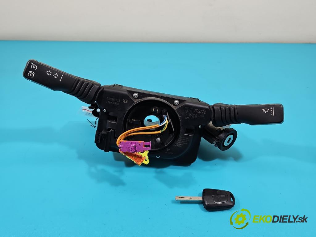 Opel Astra III 2004-2014 1.6 16V 105 HP manual 77 kW 1598 cm3 5- prepínač komplex: 13198908 (Prepínače, spínače, tlačidlá a ovládače kúrenia)