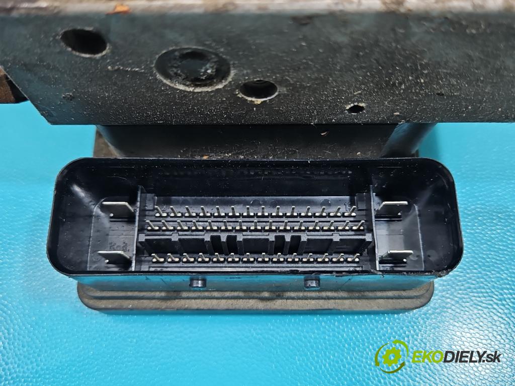 Volvo S60 I 2000-2010 2.4 20V 170 HP manual 125 kW 2435 cm3 4- čerpadlo abs P08671223 (Pumpy ABS)