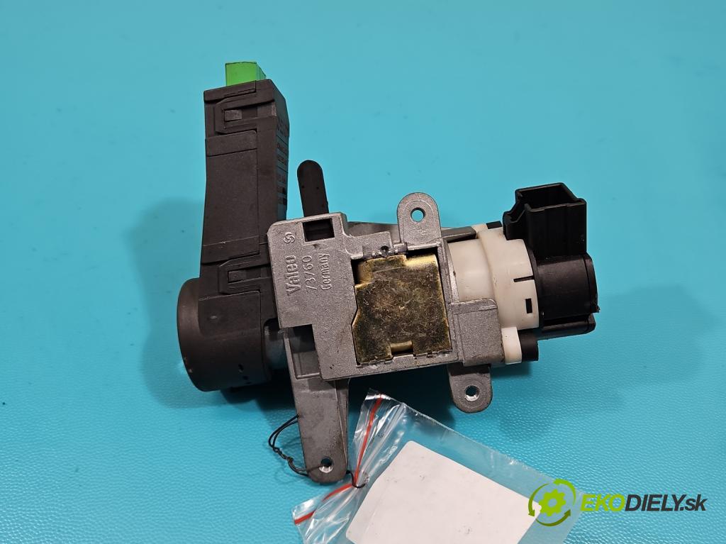 Volvo S60 I 2000-2010 2.4 20V 170 HP manual 125 kW 2435 cm3 4- Spínačka  (Spínacie skrinky a kľúče)