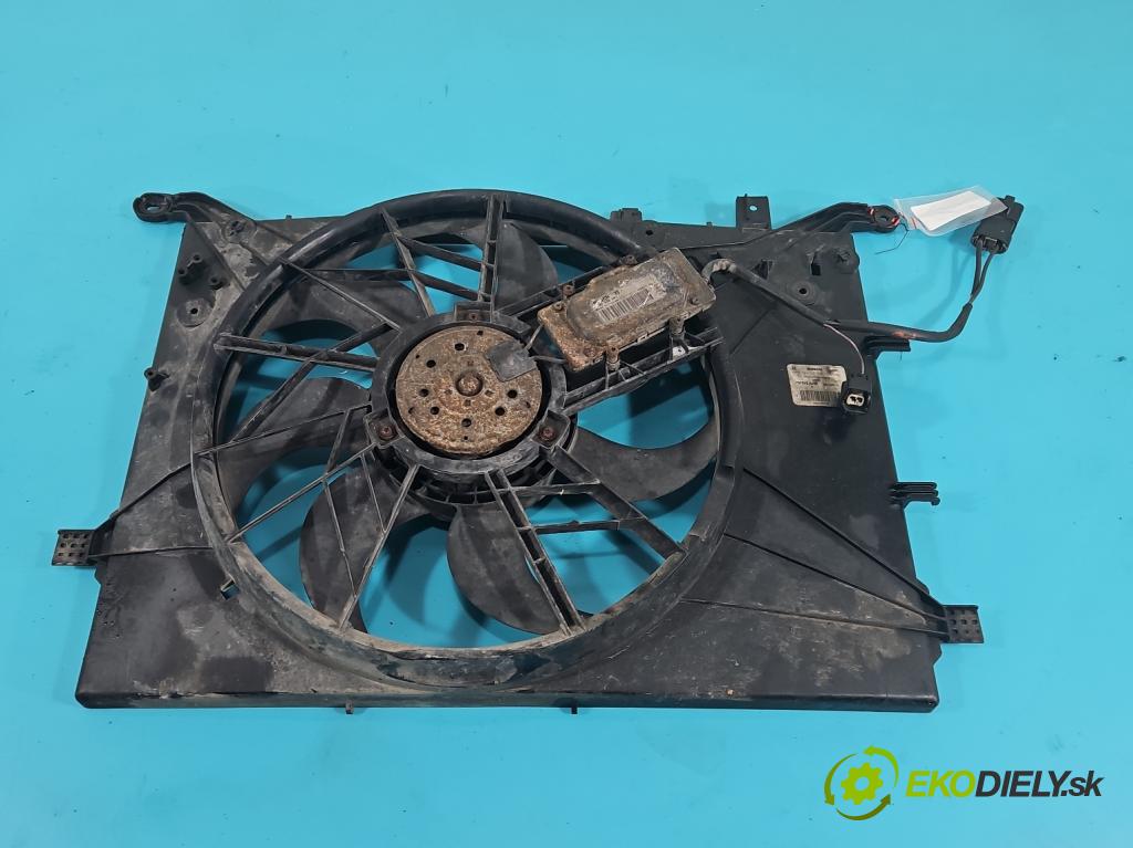 Volvo S60 I 2000-2010 2.4 20V 170 HP manual 125 kW 2435 cm3 4- Ventilátor chladiča 8649822