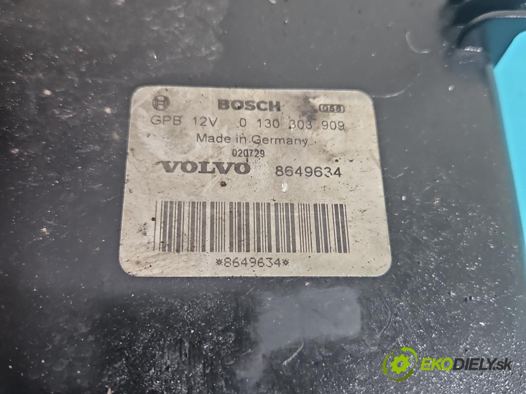 Volvo S60 I 2000-2010 2.4 20V 170 HP manual 125 kW 2435 cm3 4- Ventilátor chladiča 8649822