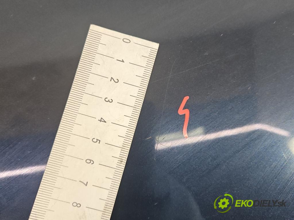 Volvo S60 I 2000-2010 2.4 20V 170 hp manual 125 kW 2435 cm3 4- zadní kufrové dveře  (Zadní kapoty)