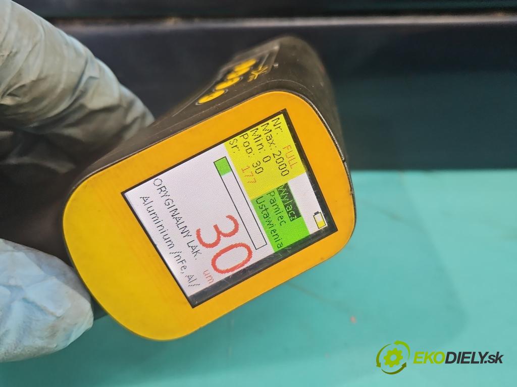 Volvo S60 I 2000-2010 2.4 20V 170 hp manual 125 kW 2435 cm3 4- zadní kufrové dveře  (Zadní kapoty)