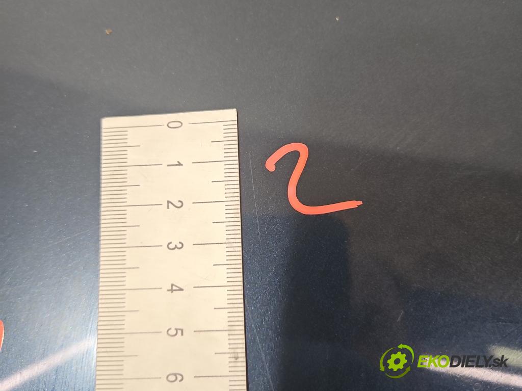 Volvo S60 I 2000-2010 2.4 20V 170 hp manual 125 kW 2435 cm3 4- zadní kufrové dveře  (Zadní kapoty)