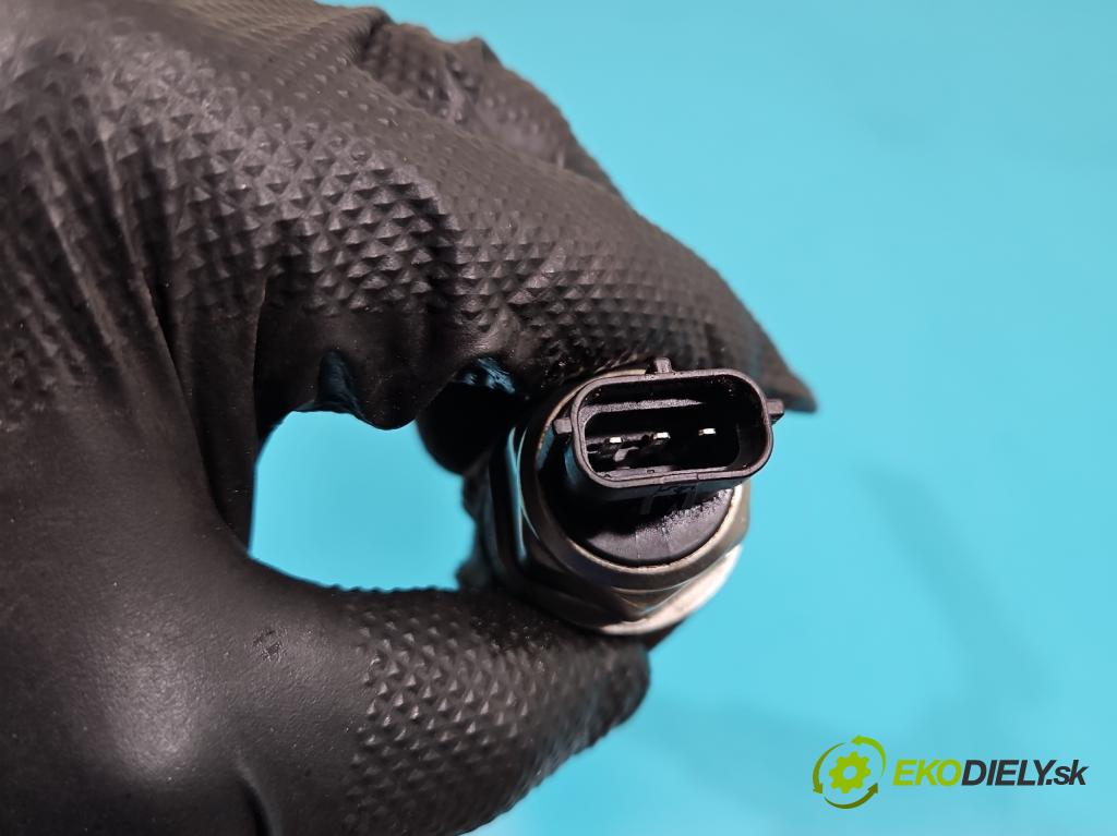 Ford Transit 2006-2013 2.2 tdci 110 HP manual 81 kW 2198 cm3 5- lišta vstrekovacia 55PP05-01 (Vstrekovacie lišty)