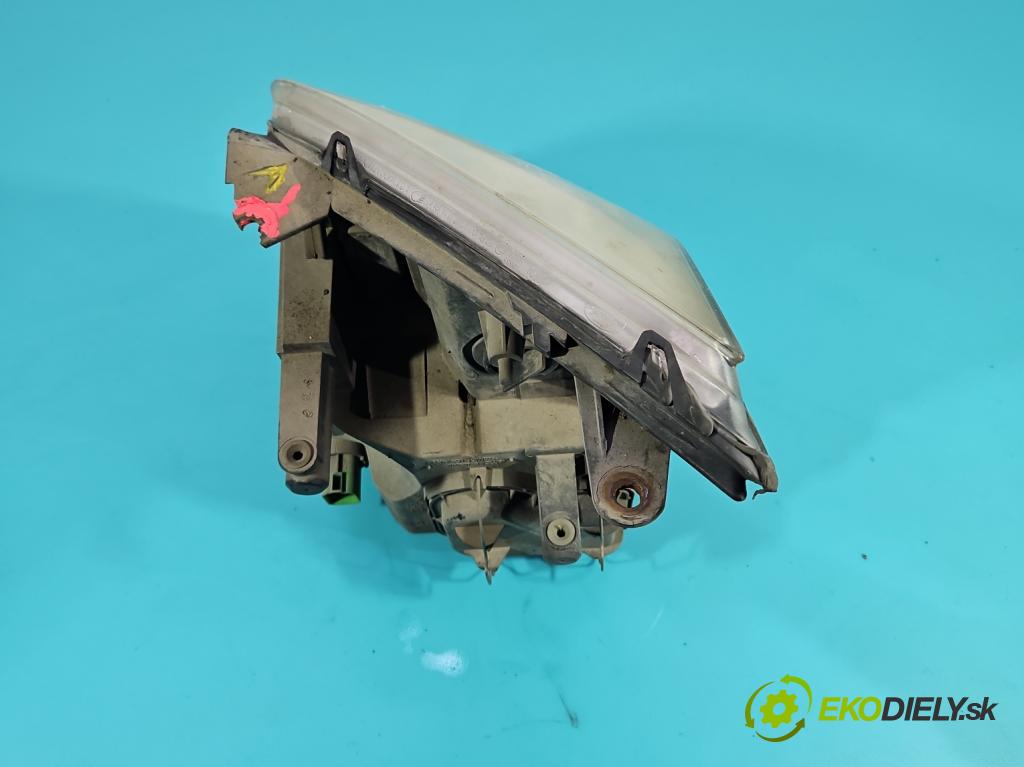 Ford Transit 2006-2013 2.2 tdci 110 HP manual 81 kW 2198 cm3 5- Reflektor: pravý  (Pravé)