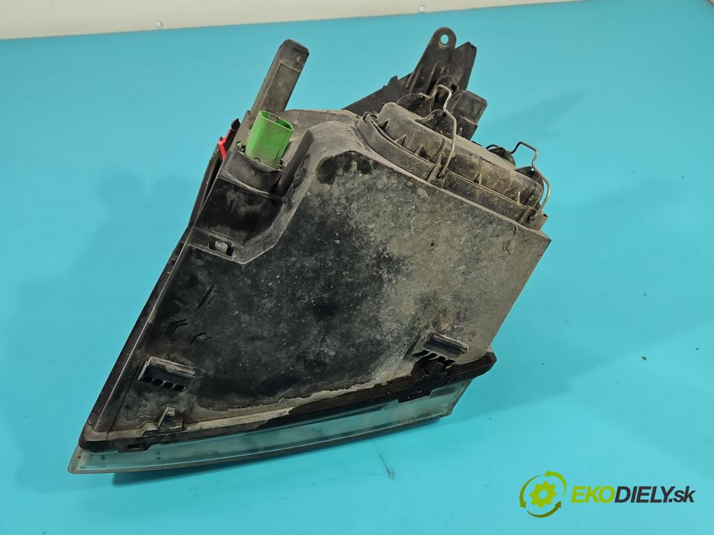 Ford Transit 2006-2013 2.2 tdci 110 HP manual 81 kW 2198 cm3 5- Reflektor: pravý  (Pravé)